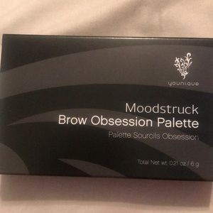 Brow Palette